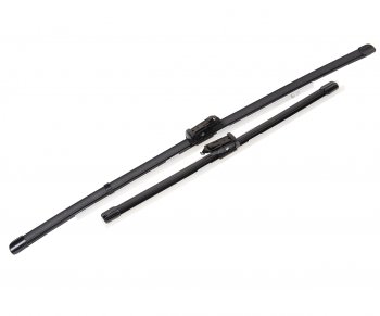 Щетка стеклоочистителя NISSAN Qashqai (07-) 600380мм комплект DENSO DENSO df-092