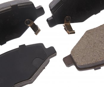 1 739 р. Колодки тормозные передние (4шт.) SANGSIN Chery Amulet (Corda) A15 лифтбэк (2003-2010)  с доставкой в г. Вологда. Увеличить фотографию 2
