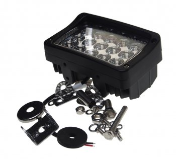 Фара рабочего света 156x65x95мм 45Вт (15 светодиодов) IP68 Pro Spot LUMEN LUMEN mlp-pre45wl3147s