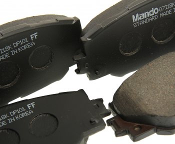 2 459 р. Колодки тормозные передние (4шт.) MANDO Toyota Auris E150 хэтчбэк 5 дв. рестайлинг (2010-2012)  с доставкой в г. Вологда. Увеличить фотографию 2