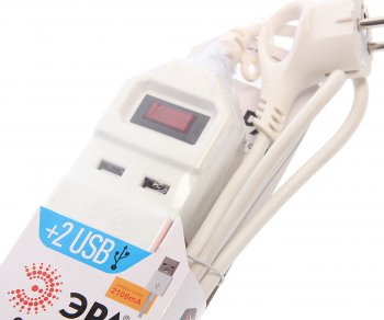 999 р. Фильтр сетевой 1.5м 10А 2200Вт 5 гнезд + 2 USB с заземлением белый ЭРА ЭРА usf-5es-1.5m-usb-w  с доставкой в г. Вологда. Увеличить фотографию 2