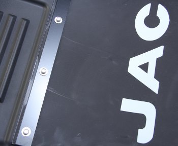 14 999 р. Брызговик JAC N120 передний правый в сборе OE JAC z8403210le094(le094)  с доставкой в г. Вологда. Увеличить фотографию 5
