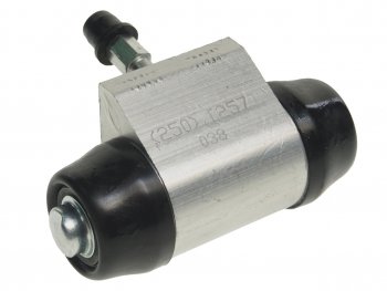 1 239 р. Цилиндр тормозной задний VW Passat (93-97) AUDI 100 (90-94) левыйправый BOSCH BOSCH 0986475039  с доставкой в г. Вологда. Увеличить фотографию 2