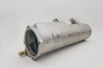 10 349 р. ТЕПЛООБМЕННИК Корпус теплообменника 40.90-1013200 и 343-1013200-30ТП для двигателя КамАЗ 40.90-1013215 КамАЗ 4310 (1981-1989)  с доставкой в г. Вологда. Увеличить фотографию 2
