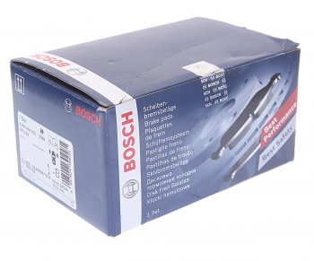 3 369 р. Колодки тормозные передние (4шт.) BOSCH Mitsubishi Pajero 4 V80 дорестайлинг (2006-2011)  с доставкой в г. Вологда. Увеличить фотографию 3