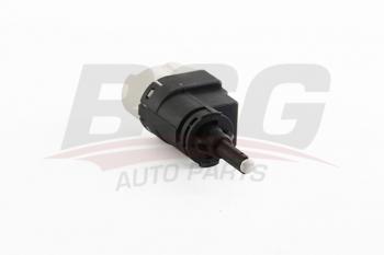 Датчик RENAULT Logan (12-) включения стоп-сигнала BSG BSG bsg75840011