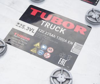 36 999 р. Аккумулятор TUBOR Truck EFB 225Ач обратная полярность TUBOR 6ст225(3)  с доставкой в г. Вологда. Увеличить фотографию 3
