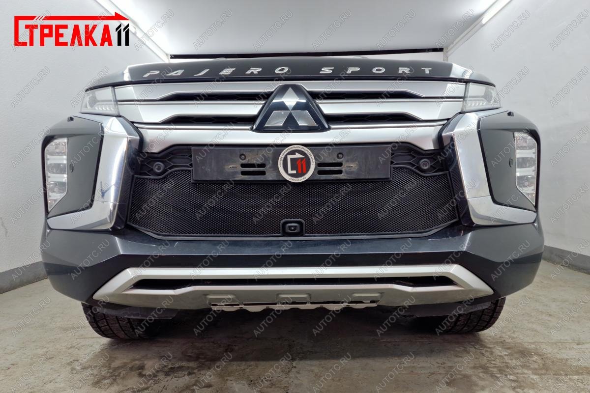 3 299 р. Защита радиатора Стрелка11 Стандарт  Mitsubishi Pajero Sport  QF (2019-2022) рестайлинг (черная)  с доставкой в г. Вологда