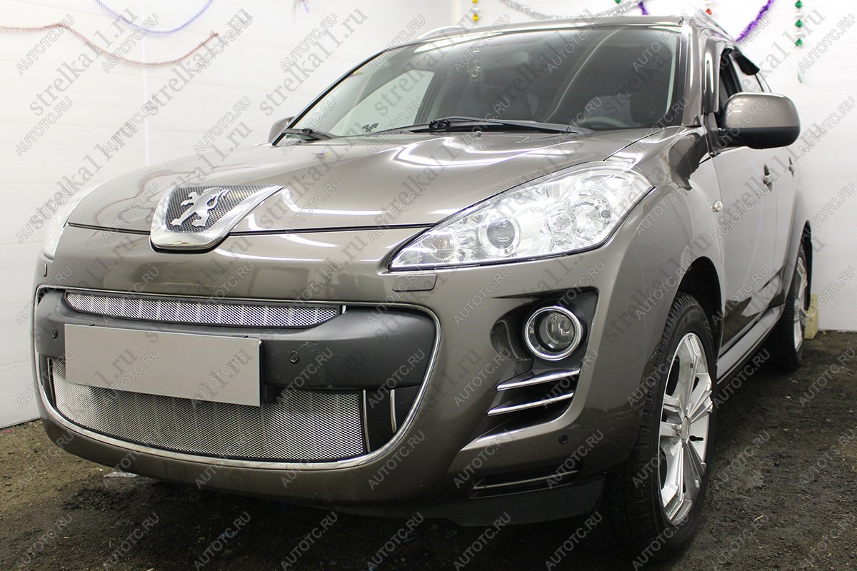 2 799 р. Защита радиатора (верх) Стрелка11 Стандарт  Peugeot 4007 (2007-2012) (хром)  с доставкой в г. Вологда