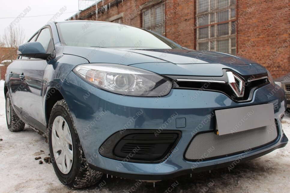 2 799 р. Защита радиатора (верх) Стрелка11 Стандарт  Renault Fluence (2012-2016) рестайлинг (хром)  с доставкой в г. Вологда