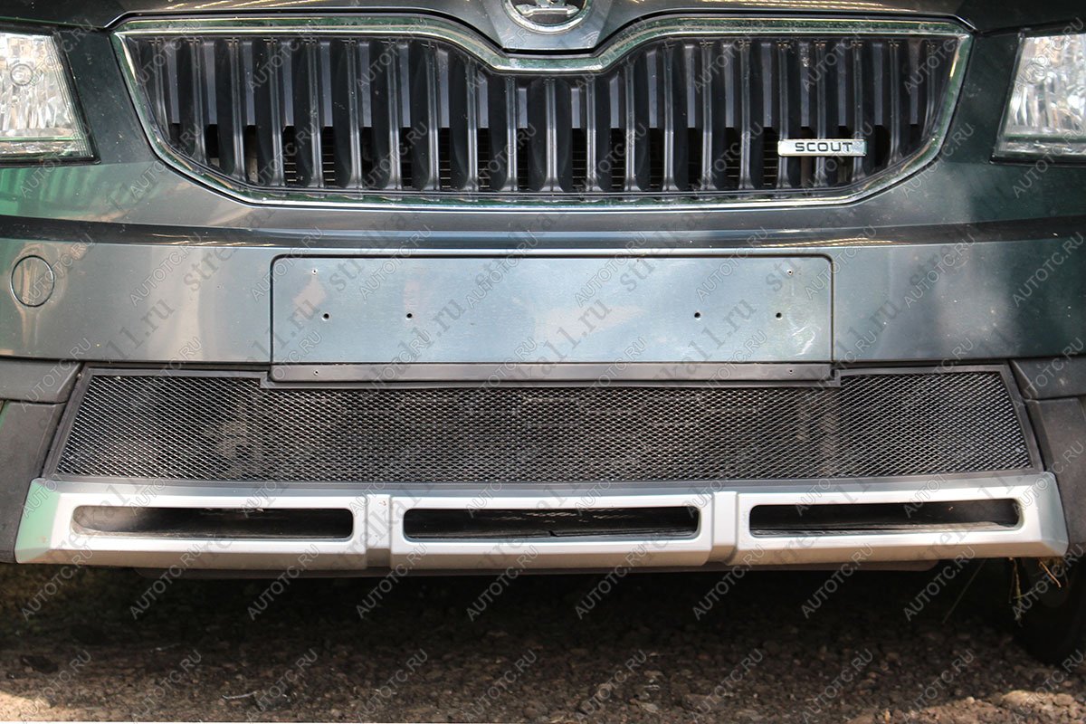 3 079 р. Защита радиатора Стрелка11 Стандарт Skoda Octavia A7 дорестайлинг универсал (2012-2017) (черная)  с доставкой в г. Вологда