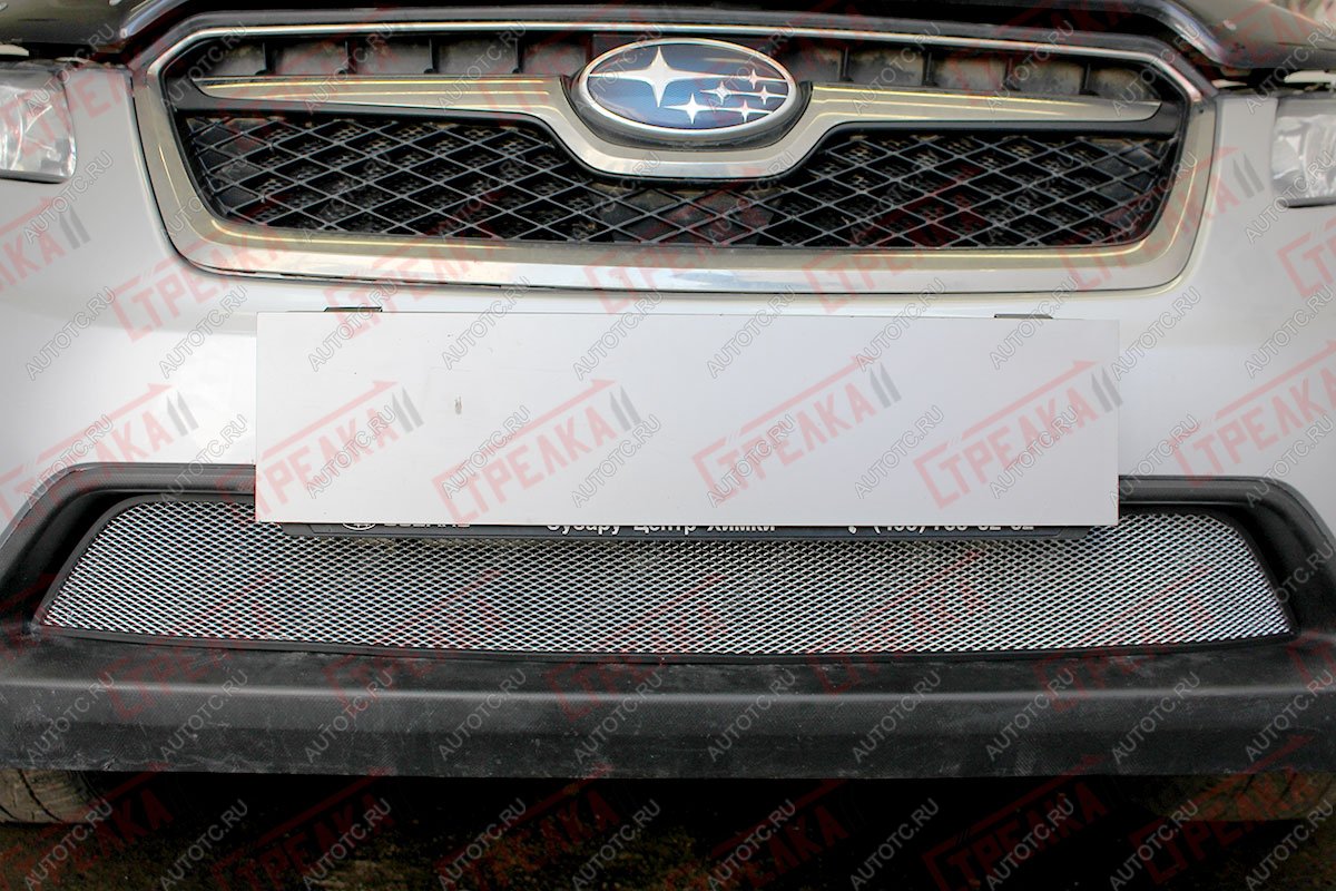3 179 р. Защита радиатора Стрелка11 Стандарт  Subaru XV  GP/G33 (2012-2016) дорестайлинг (хром)  с доставкой в г. Вологда