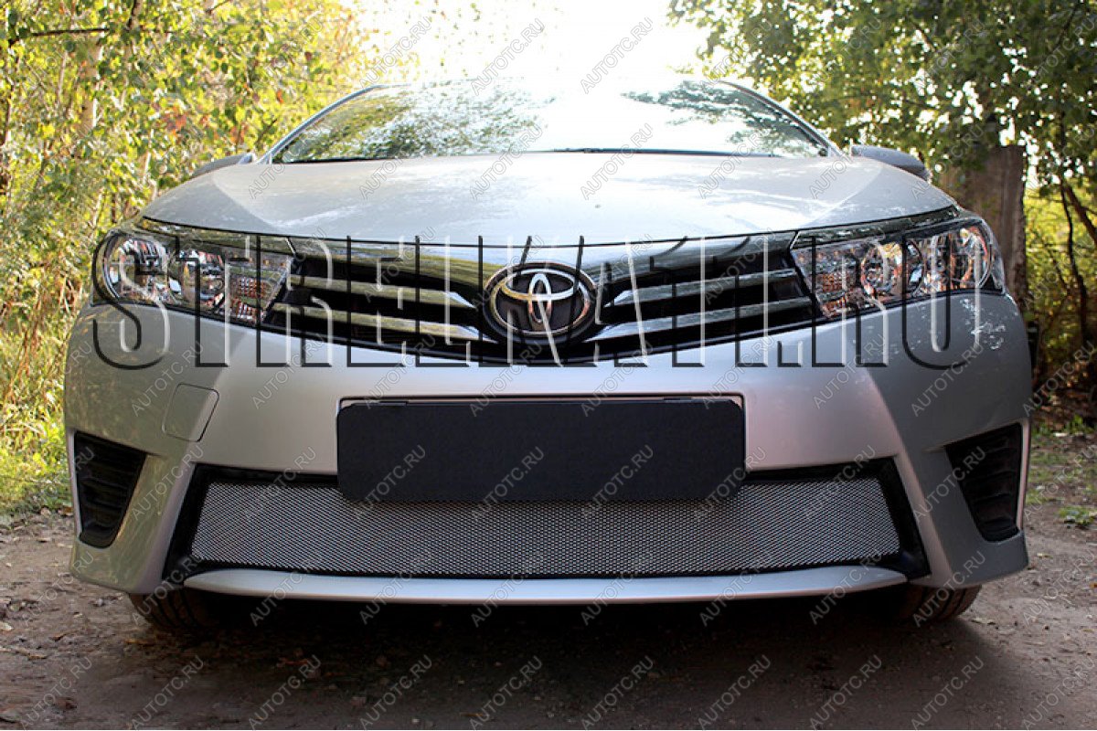 3 199 р. Защита радиатора Стрелка11 Стандарт  Toyota Corolla  E180 (2013-2016) дорестайлинг (хром)  с доставкой в г. Вологда