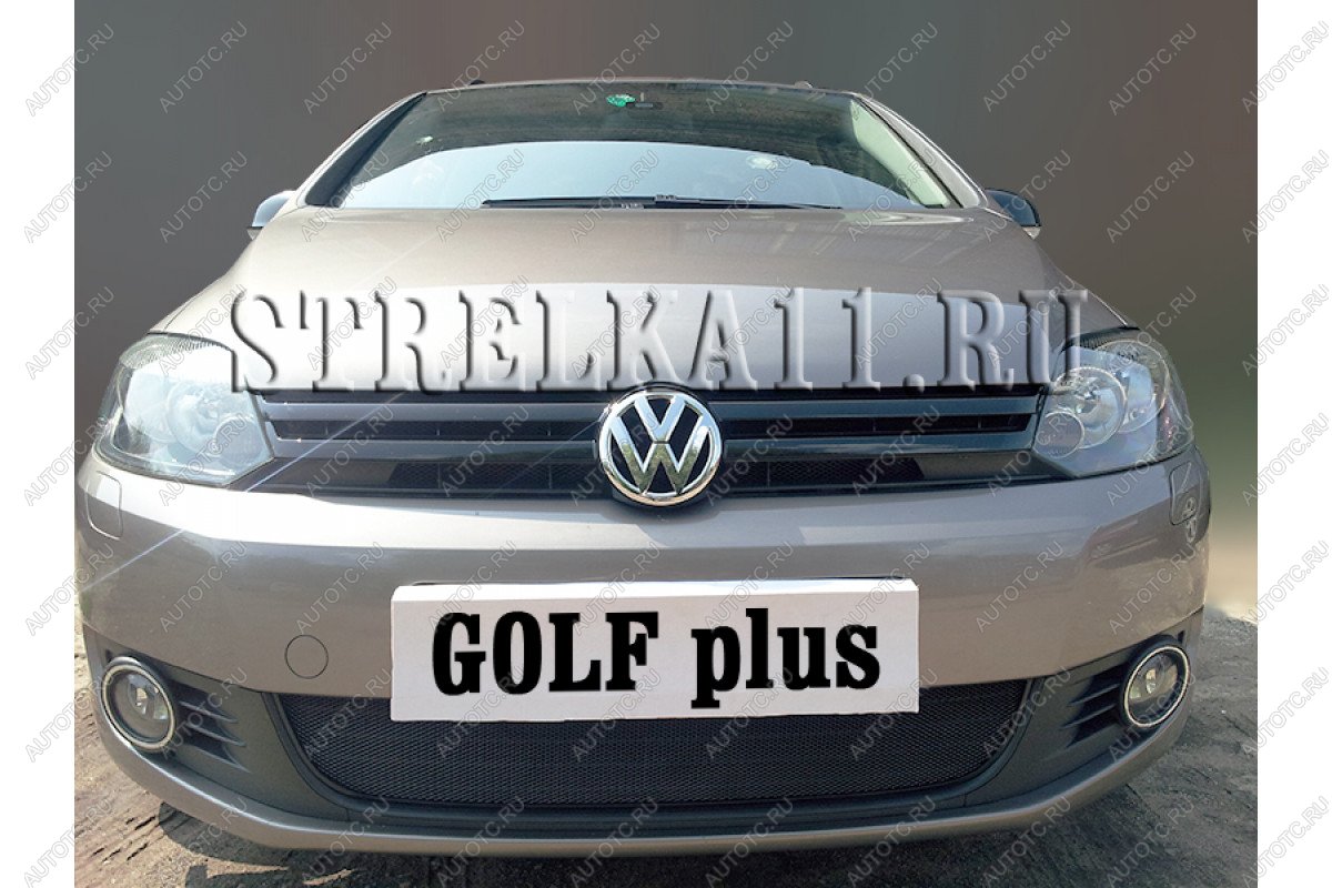 2 899 р. Защита радиатора Стрелка11 Стандарт  Volkswagen Golf Plus  6 (2009-2014) (черная)  с доставкой в г. Вологда