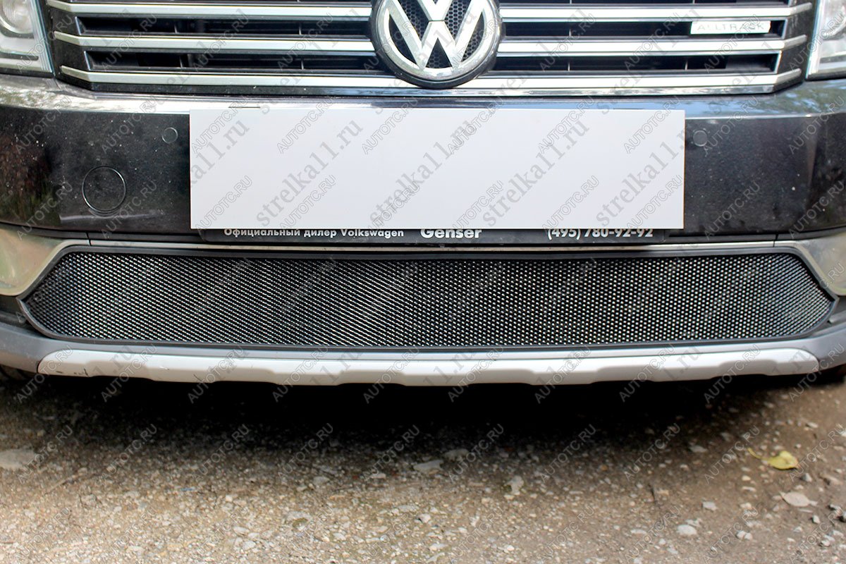 3 079 р. Защита радиатора (AllTrack) Стрелка11 Стандарт  Volkswagen Passat  B7 (2010-2015) седан, универсал (черная)  с доставкой в г. Вологда