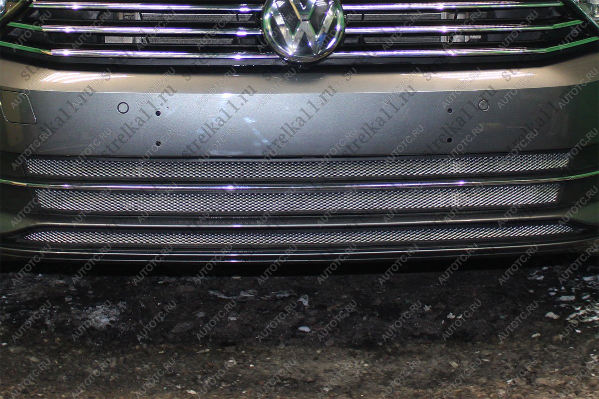 4 799 р. Защита радиатора (3 части) (1.4 TSI) Стрелка11 Стандарт  Volkswagen Passat  B8 (2015-2019) седан дорестайлинг, универсал дорестайлинг (хром)  с доставкой в г. Вологда