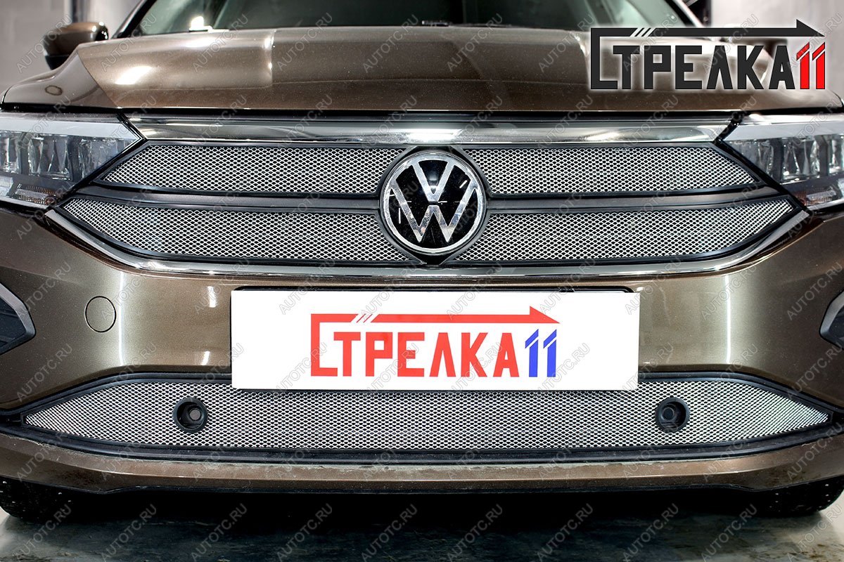 5 899 р. Защита радиатора (верх 4 части) (Origin, Respect, Status) Стрелка11 Стандарт  Volkswagen Polo  Mk6 (2020-2022) лифтбек (хром)  с доставкой в г. Вологда