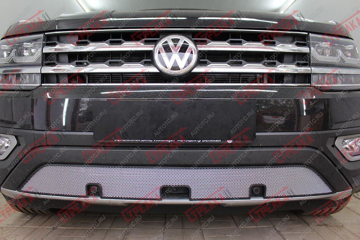 3 499 р. Защита радиатора (низ) Стрелка11 Стандарт  Volkswagen Teramont  CA1 (2016-2020) дорестайлинг (хром)  с доставкой в г. Вологда
