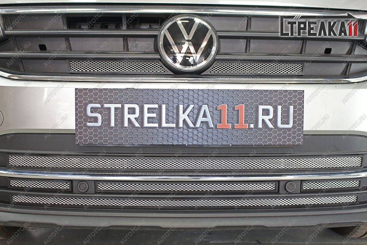 3 069 р. Защита радиатора (верх) Стрелка11 Стандарт  Volkswagen Tiguan  Mk2 (2020-2022) рестайлинг (хром)  с доставкой в г. Вологда