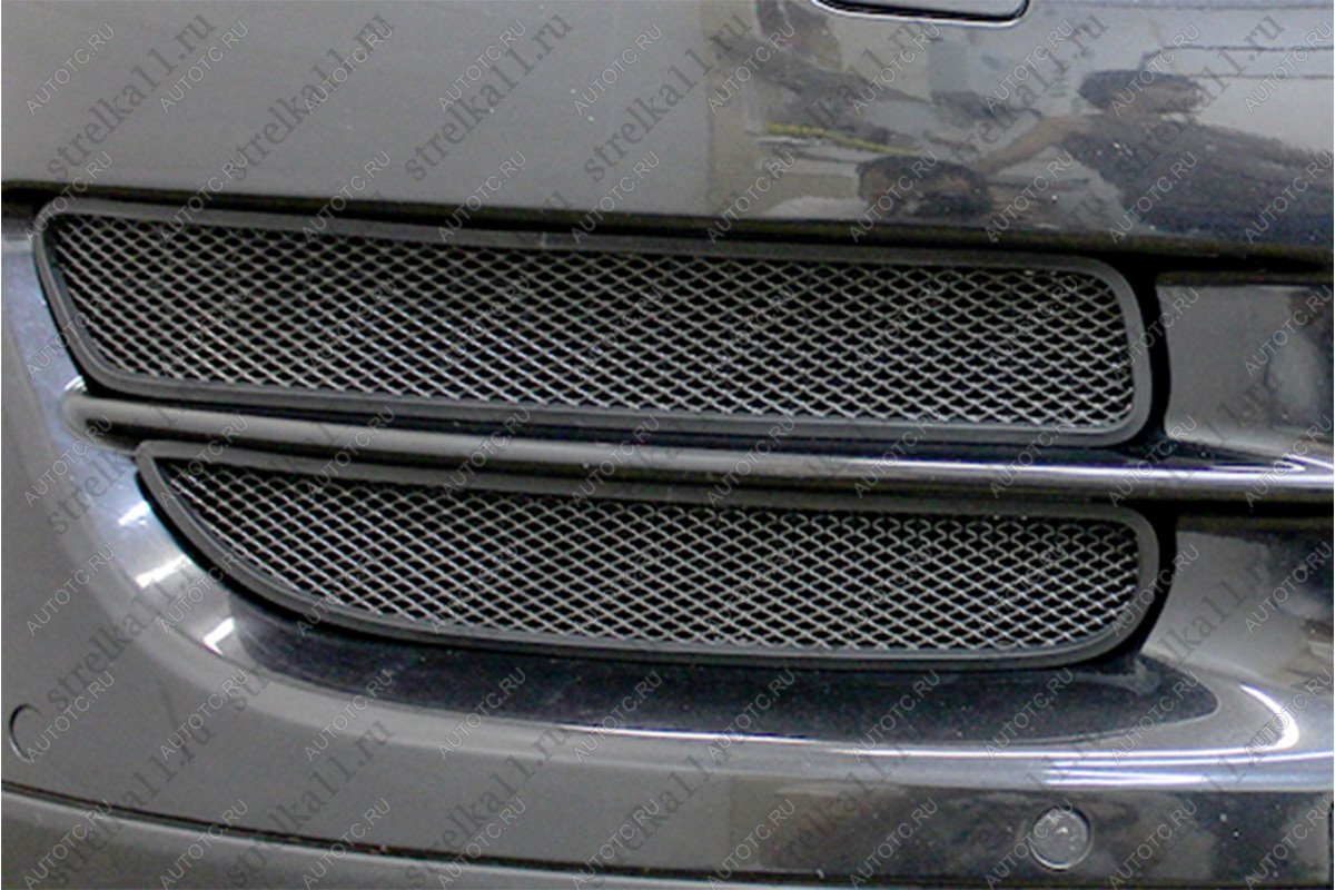 3 689 р. Защита радиатора (боковая 4 части) Стрелка11 Стандарт Volkswagen Touareg 1 GP рестайлинг (2006-2010) (черная)  с доставкой в г. Вологда