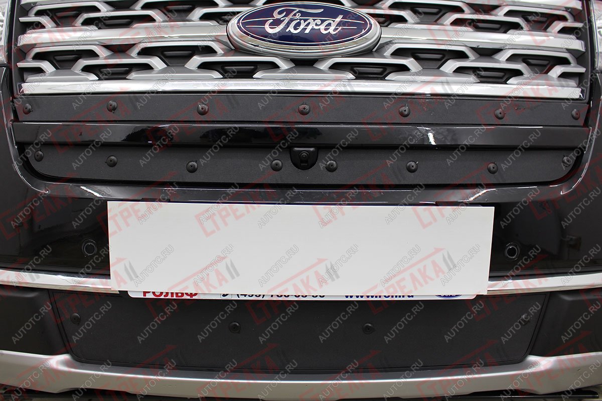 1 099 р. Зимняя заглушка решетки радиатора (верх 2 части) Стрелка11  Ford Explorer  U502 (2017-2019) 2-ой рестайлинг, 5 дв. (черная)  с доставкой в г. Вологда
