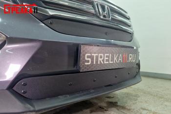 759 р. Зимняя заглушка решетки радиатора (верх) Стрелка11  Honda Pilot  YF6 (2016-2019) дорестайлинг (черная)  с доставкой в г. Вологда. Увеличить фотографию 2