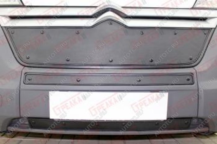1 099 р. Зимняя заглушка решетки радиатора (2 части) Стрелка11  CITROEN Jumper  290 (2014-2022), Fiat Ducato  290 (2014-2025), Peugeot Boxer  290 (2014-2025) (черная)  с доставкой в г. Вологда