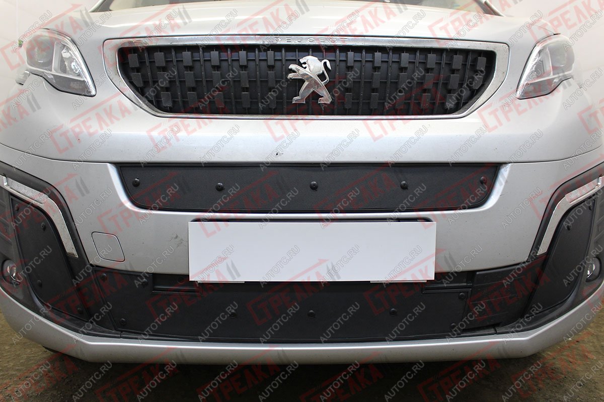 759 р. Зимняя заглушка решетки радиатора (низ) Стрелка11  Peugeot Traveller  K0 L2 (2016-2024) дорестайлинг (черная)  с доставкой в г. Вологда