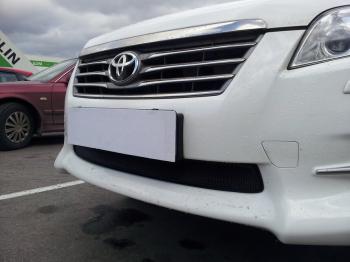 759 р. Зимняя заглушка решетки радиатора Стрелка11 Toyota RAV4 XA30 5 дв. 2-ой рестайлинг (2010-2013) (черная)  с доставкой в г. Вологда. Увеличить фотографию 2