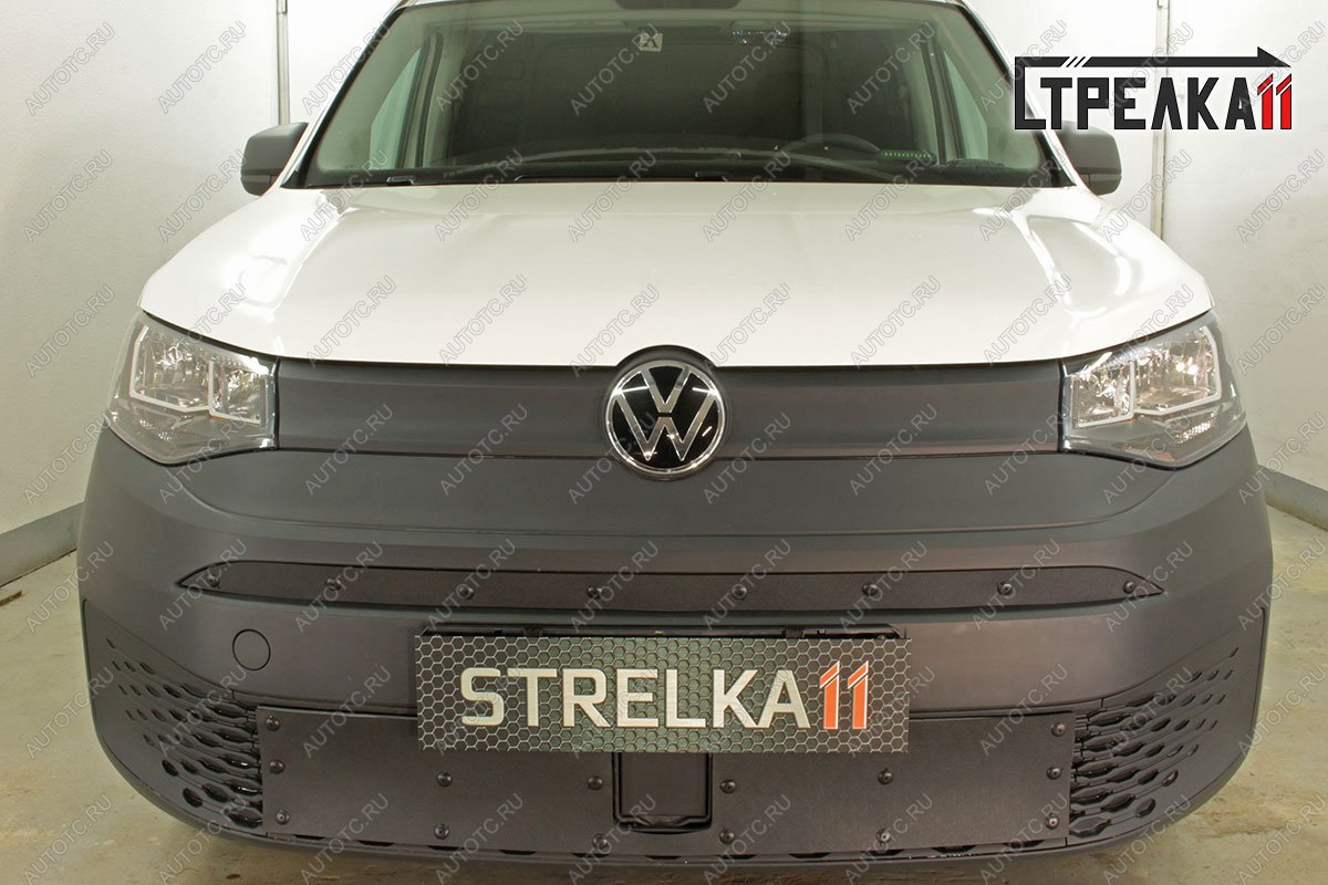 759 р. Зимняя заглушка решетки радиатора (верх) Стрелка11  Volkswagen Caddy (2020-2025) (черная)  с доставкой в г. Вологда