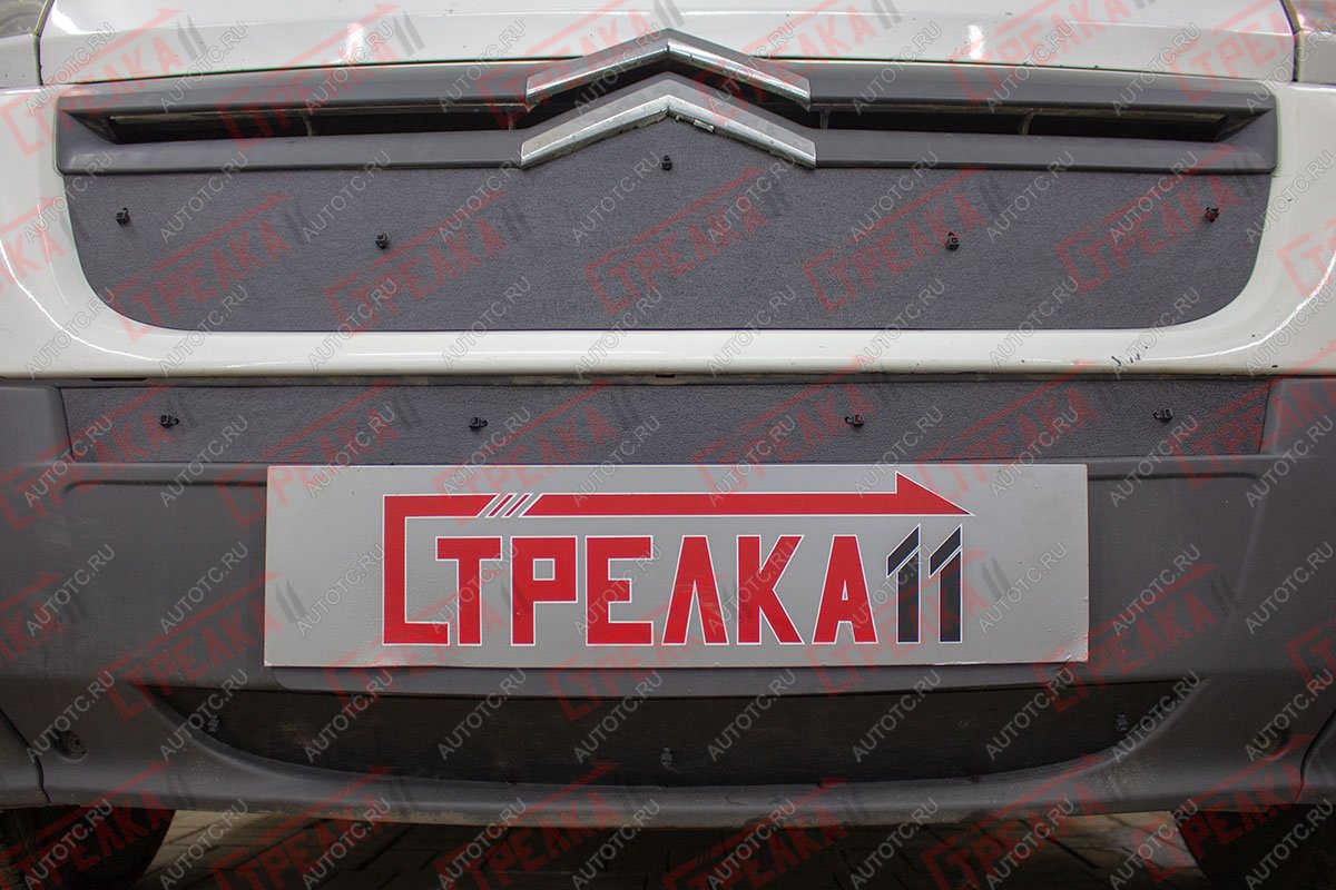 1 499 р. Зимняя защита на стяжке (верх) Стрелка11  CITROEN Jumper  250 (2006-2014) (черная)  с доставкой в г. Вологда