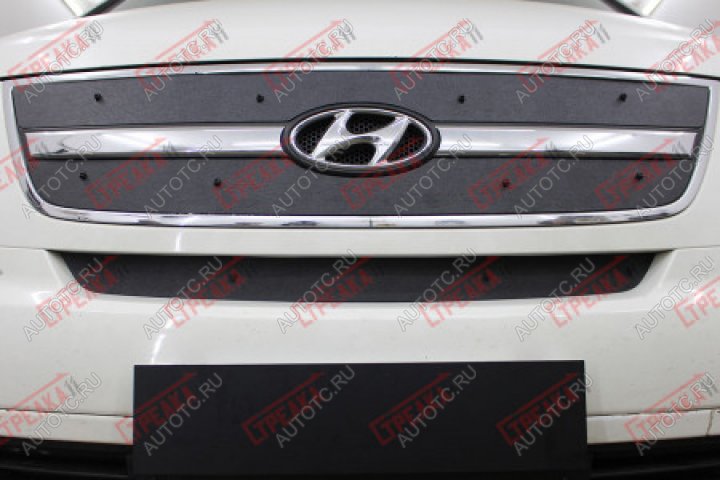 1 239 р. Зимняя защита радиатора (центр) Стрелка 11 Hyundai Starex/Grand Starex/H1 TQ дорестайлинг (2007-2013) (установка без сетки )  с доставкой в г. Вологда