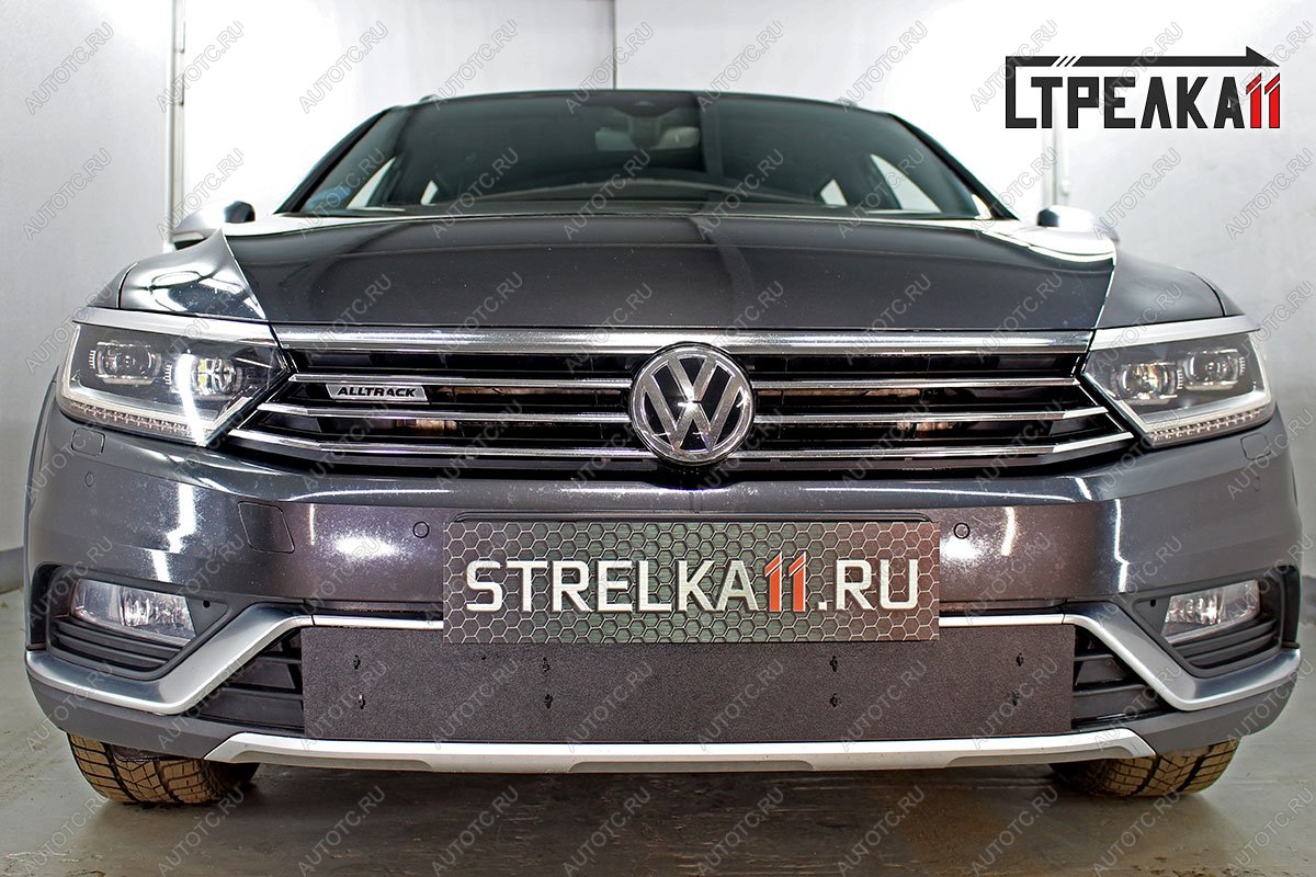 1 699 р. Зимняя защита на стяжке (низ) Стрелка11 Volkswagen Passat B8 седан дорестайлинг (2015-2019) (черная)  с доставкой в г. Вологда