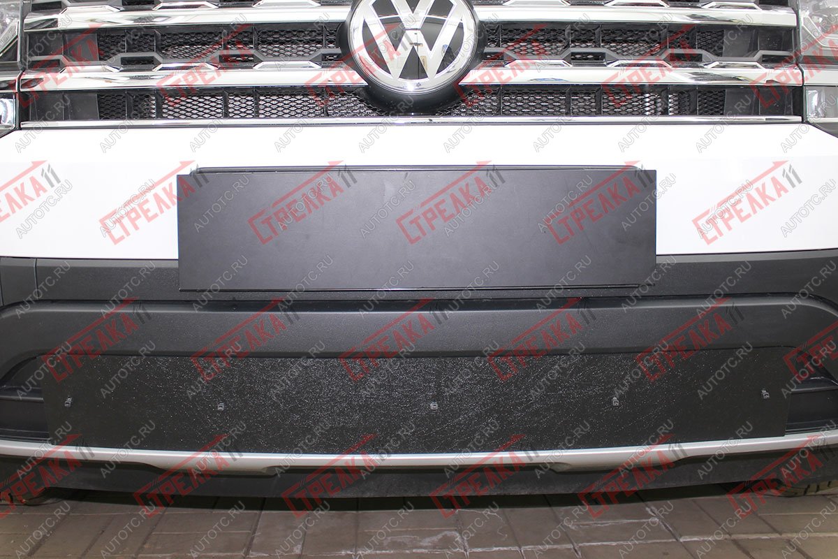 1 489 р. Зимняя защита на стяжке (низ с камерой и парктроником) Стрелка11  Volkswagen Teramont  CA1 (2016-2020) дорестайлинг (черная)  с доставкой в г. Вологда