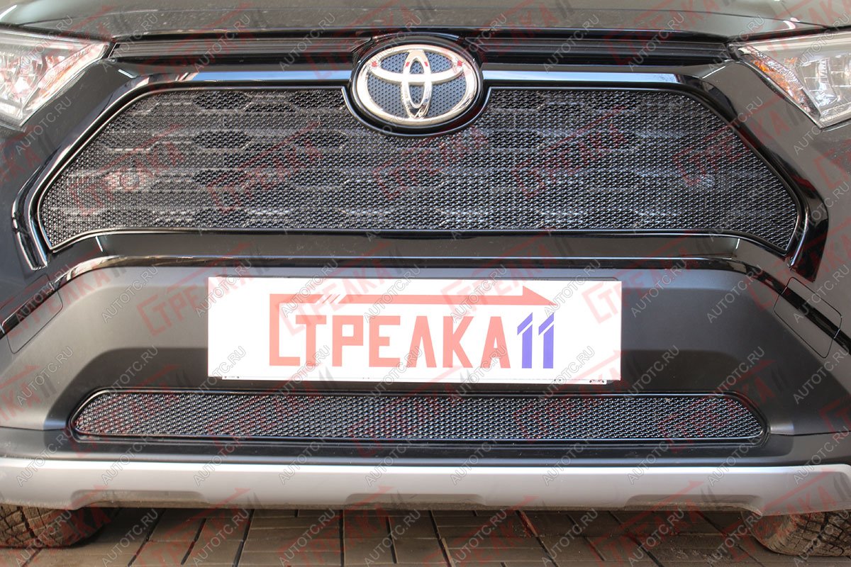 4 099 р. Защита радиатора (низ) Стрелка11 PREMIUM Toyota RAV4 XA50 5 дв. дорестайлинг (2018-2025) (черная)  с доставкой в г. Вологда