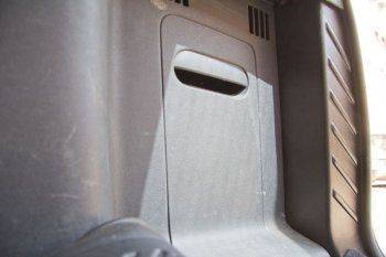 1 369 р. Внутренняя облицовка задних фонарей Артформ Renault Duster HS дорестайлинг (2010-2015)  с доставкой в г. Вологда. Увеличить фотографию 2
