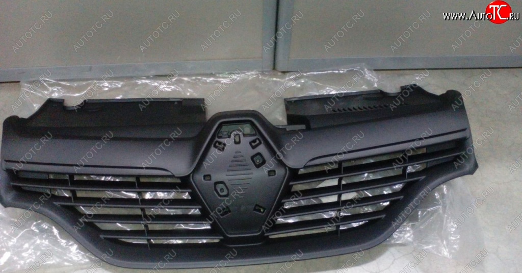 1 749 р. Решетка радиатора SPARD Renault Sandero (B8) дорестайлинг (2014-2018) (Неокрашенная)  с доставкой в г. Вологда