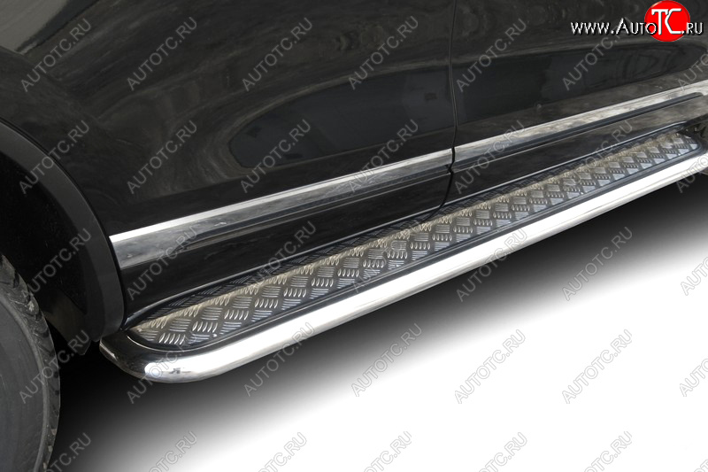 37 599 р. Защита порогов с подножкой (усиленная диаметр 57) Arbori Volkswagen Touareg 2 NF дорестайлинг (2010-2014)  с доставкой в г. Вологда