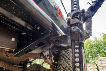 46 849 р. Защита порогов с подножкой РИФ Toyota Hilux N80, N90, N100, N110 дорестайлинг (1988-1991)  с доставкой в г. Вологда. Увеличить фотографию 8