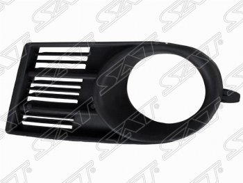 Левая рамка противотуманной фары SAT Suzuki Swift  ZC (2003-2008) дорестайлинг, хэтчбэк 5 дв.