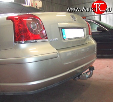 8 599 р. Фаркоп (седан) NovLine Toyota Avensis T250 седан дорестайлинг (2003-2006)  с доставкой в г. Вологда