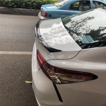 3 399 р. Лип спойлер АВТОКРАТ Toyota Camry XV70 дорестайлинг (2017-2021) (Неокрашенный)  с доставкой в г. Вологда. Увеличить фотографию 2