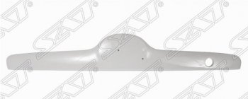 Молдинг крышки багажника SAT (белый, на японца 2000-2002 г.в.) Toyota Corolla E120 седан дорестайлинг (2000-2004)