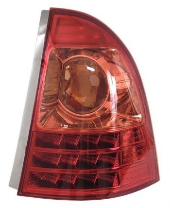 Правый фонарь SAT v1 Toyota Corolla Fielder E120 универсал 2-ой рестайлинг (2004-2006)