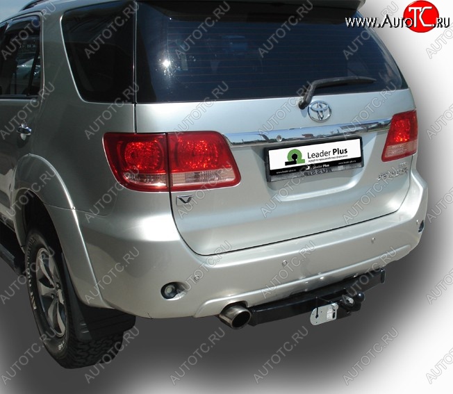 11 249 р. Фаркоп Лидер Плюс (усиленный). Toyota Fortuner AN50/AN60 дорестайлинг (2004-2008) (Без электропакета)  с доставкой в г. Вологда