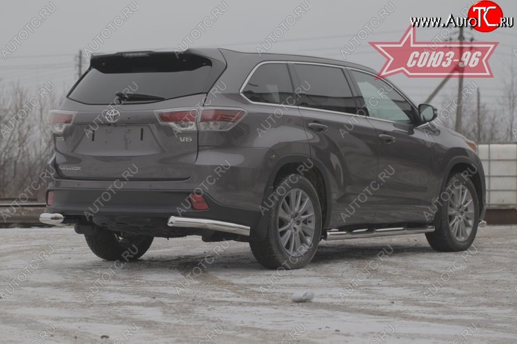 1 169 р. Защита заднего бампера из боковых уголков Souz-96 (d76) Toyota Highlander XU50 дорестайлинг (2013-2017)  с доставкой в г. Вологда