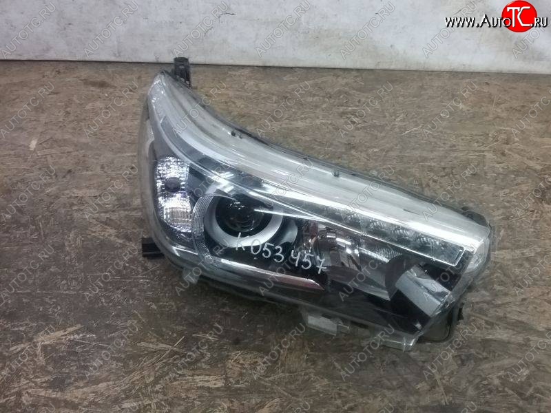 9 699 р. Правая фара SAT (диодная) Toyota Hilux AN120 дорестайлинг (2016-2020)  с доставкой в г. Вологда