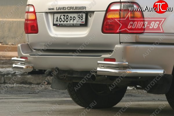 22 454 р. Защита заднего бампера из боковых уголков Souz-96( d76) Toyota Land Cruiser 10 100 дорестайлинг (1998-2002)  с доставкой в г. Вологда