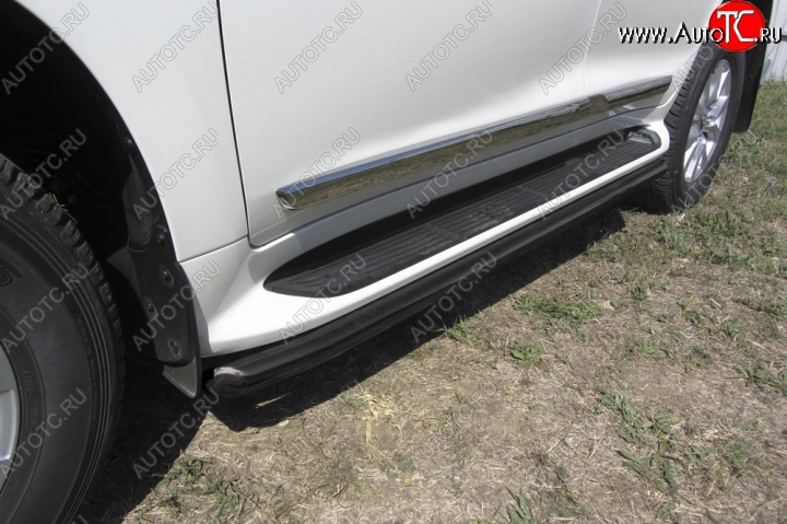 11 999 р. Защита штатного порога d57 Slitkoff Toyota Land Cruiser 200 2-ой рестайлинг (2015-2021) (Цвет: серебристый)  с доставкой в г. Вологда