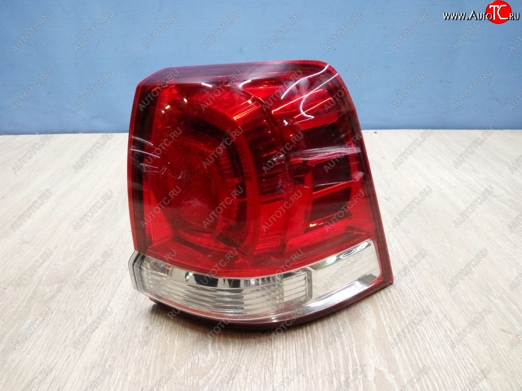 18 849 р. Правый фонарь Original Toyota Land Cruiser 200 1-ый рестайлинг (2012-2015)  с доставкой в г. Вологда